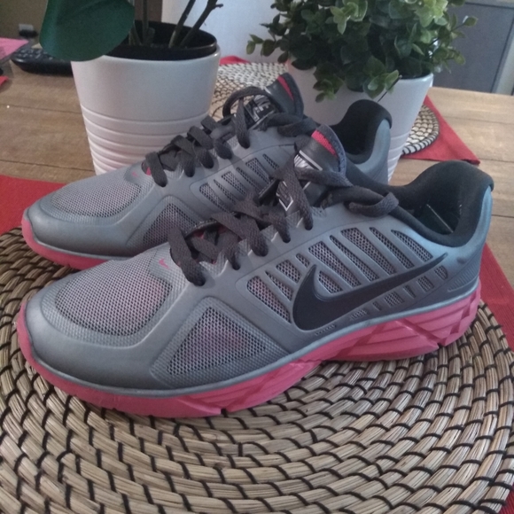 Nike Training Lunar Victory2 women's size 9 - Picture 5 of 8